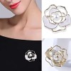 broche vintage frieda en forme de fleur blanche