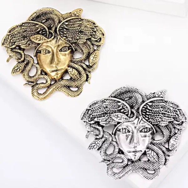 broche mythologique gorgona patine vieillie