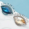 broche moderne cristalys avec strass