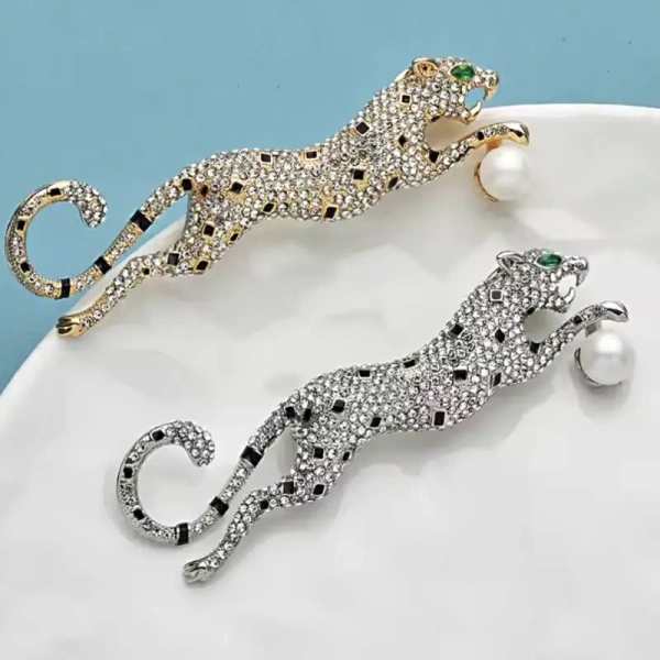 bijou panthère elara avec perle