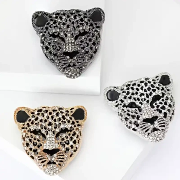 bijou panthère bastet avec cristaux