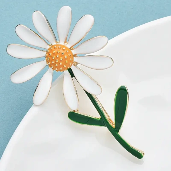 broche fleur mariage bellis avec émail