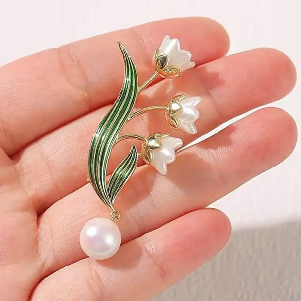 broche mariage fleur apolline émaillée