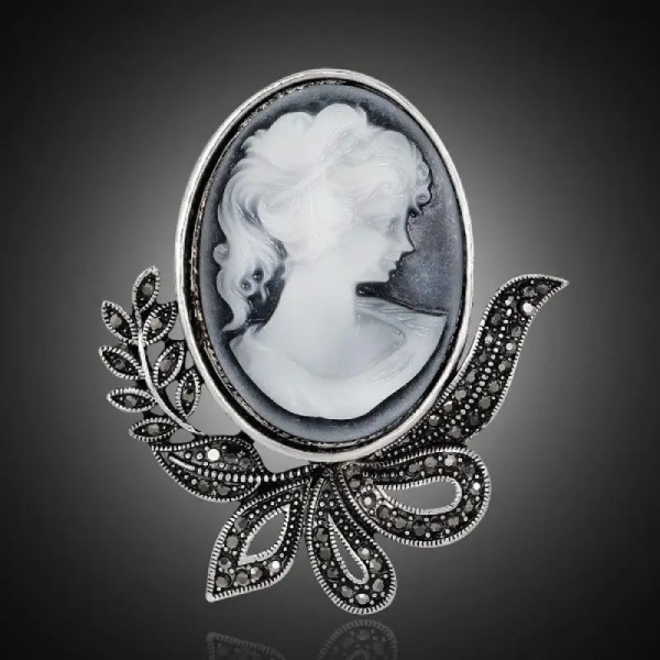 broche vintage ancienne esmée