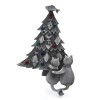 broche argentée holly avec sapin et chats