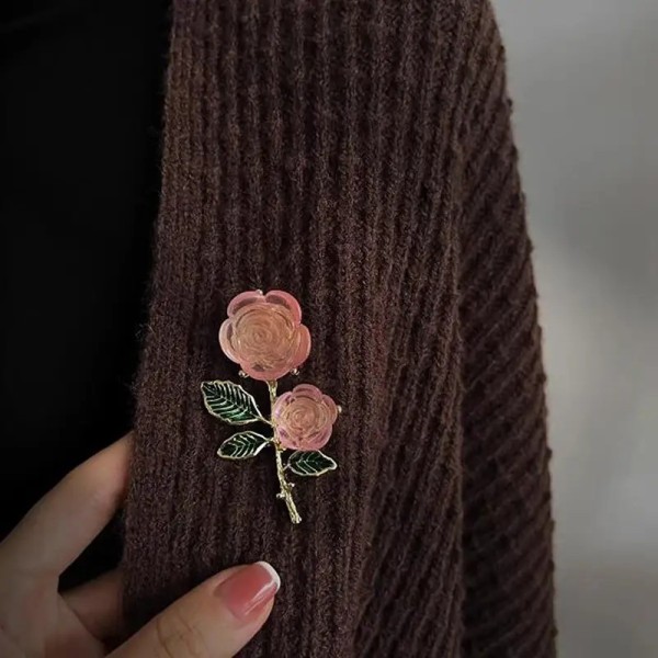 broche fleur veste mariage séraphine